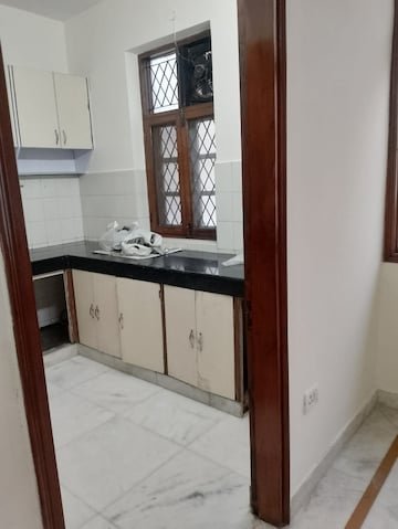 Kitchen in 3 BHK Builder Floor at Green Park – for Rent