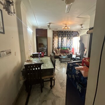 Living Room in 3 BHK Builder Floor at South Extension I – for Rent