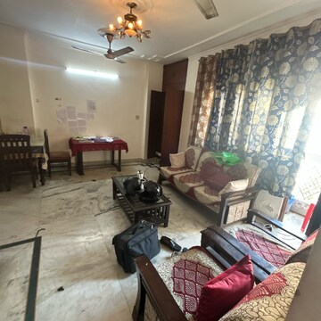 Living Room in 3 BHK Builder Floor at South Extension I – for Rent