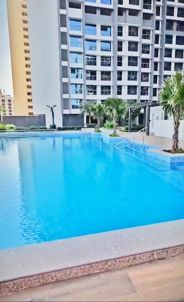Swimming Pool in 3 BHK Apartment at Rajesh Raj Infinia, Malad West – for Rent
