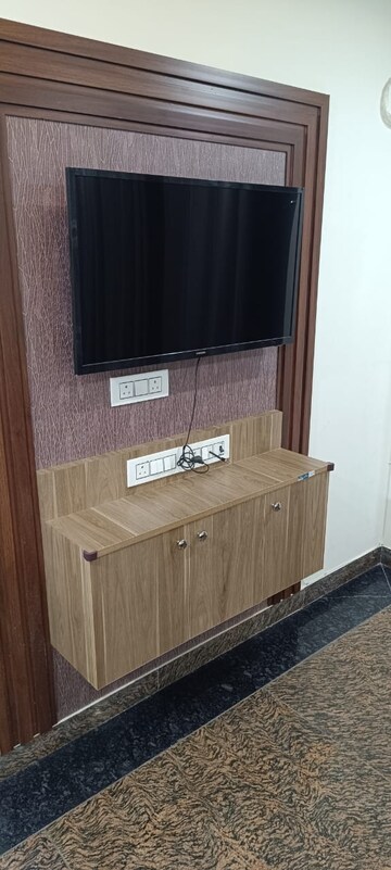 Kitchen in 1.5 BHK Builder Floor at Sector 43 – for Rent