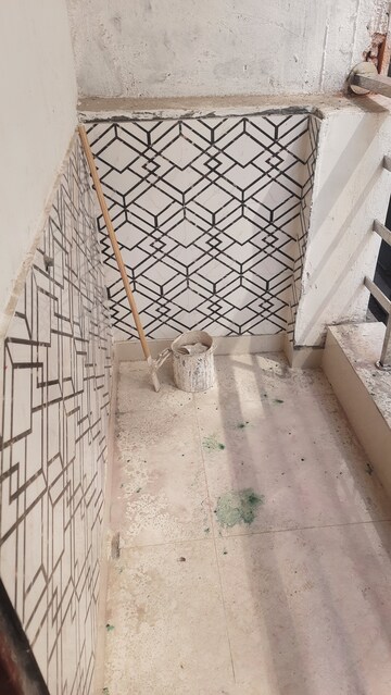 Balcony in 1.5 BHK Independent House at Mayur Vihar Phase 1 Extension – for Rent