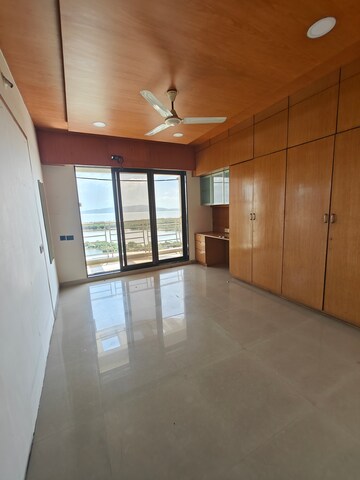 Room in 4 BHK Apartment at Tulsi Sagar, Nerul – for Sale