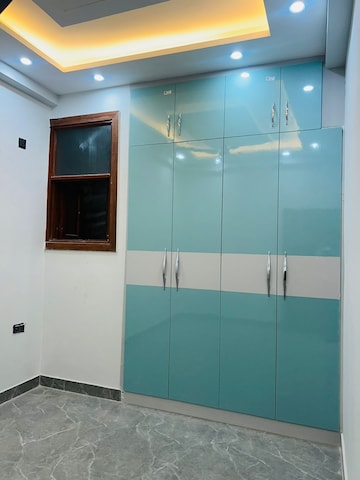 Room in 1 BHK Builder Floor at Sonia Vihar – for Sale