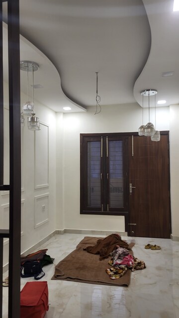 Room in 2 BHK Independent House at Sahar Plaza Indira Nagar, Indira Nagar – for Rent