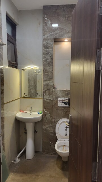Bathroom in 2 BHK Independent House at Sahar Plaza Indira Nagar, Indira Nagar – for Rent