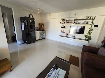 Master Bedroom in 2 BHK Apartment at Pebbles II, Bavdhan – for Rent