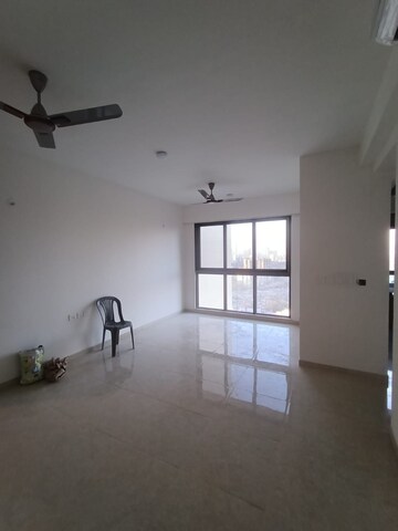 2 BHK Apartment For Rent in Runwal Bliss, Kanjurmarg East