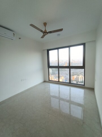 Room in 2 BHK Apartment at Runwal Bliss, Kanjurmarg East – for Rent