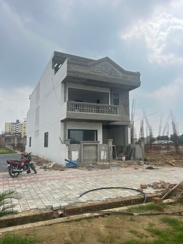 3 BHK Villa – Exterior View View at Vanshika Ontario, Faizabad Road - for Sale