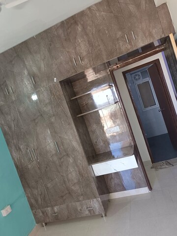 Room in 2 BHK Apartment at Pyramid Elite, Sector 86 – for Rent