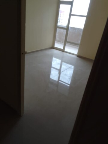 2 BHK Apartment For Rent in Pyramid Elite, Sector 86