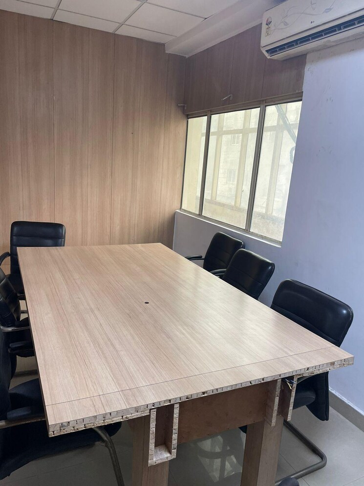 Team Area, sector 63 Commercial Office Space 2500 Sq.Ft. In Sector 63 Noida 8364773
