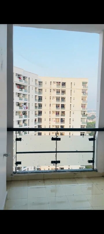Master Plan in 2 BHK Apartment at Chandra Panorama, Sushant Golf City – for Rent