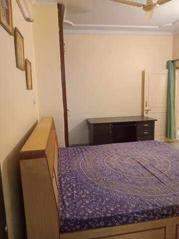 Furnished Amenities in 3 BHK Apartment at Vaishali Nagar – for Rent