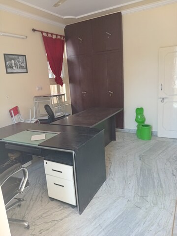 Master Bedroom in 3 BHK Apartment at Vaishali Nagar – for Rent