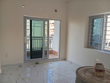 Room in 2 BHK Apartment at MCOR Vilaasam, Ameenpur – for Sale