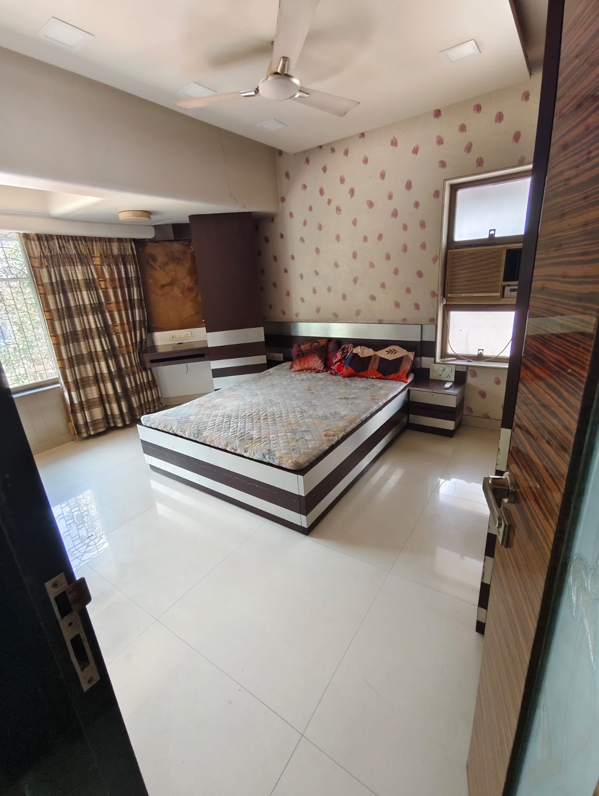 1 BHK + Pooja Room Apartment For Sale in Charisma Mithul Enclave