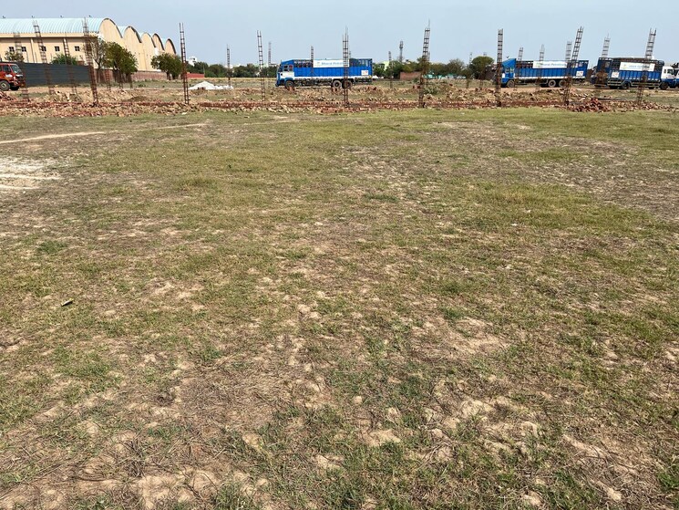 undefined, sikri-industrial-area Commercial Industrial Plot 605 Sq.Yd. In Sector 20 Faridabad 8364851