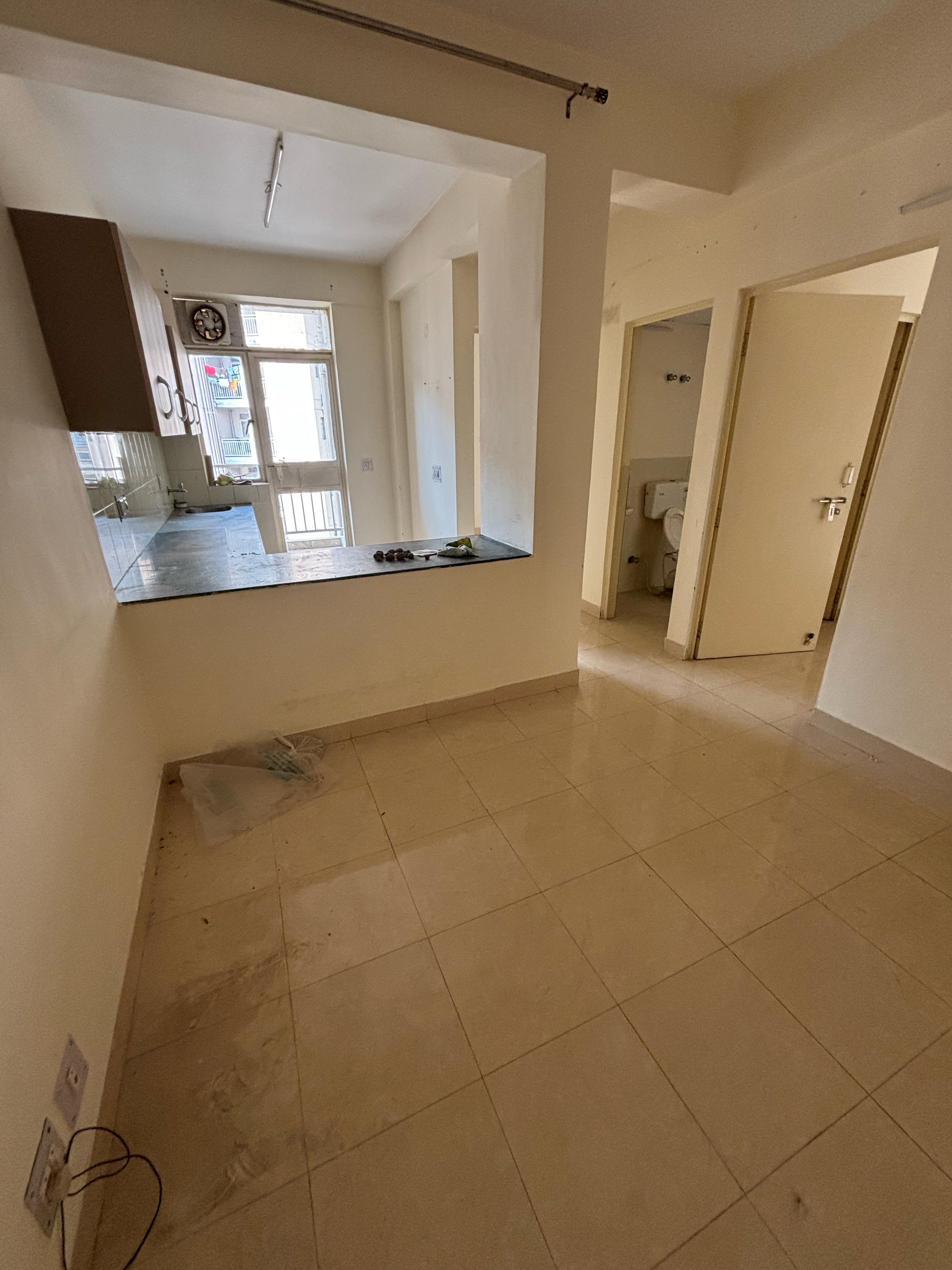 2 BHK Apartment For Sale in Conscient Habitat