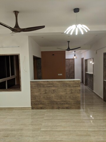 Room in 3 BHK Apartment at Prestige Monte Carlo, Yelahanka – for Rent