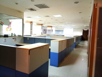  Office Space For Rent in Kandivali East