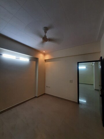 Room in 3.5 BHK Apartment at Ahinsa Khand 1 – for Sale