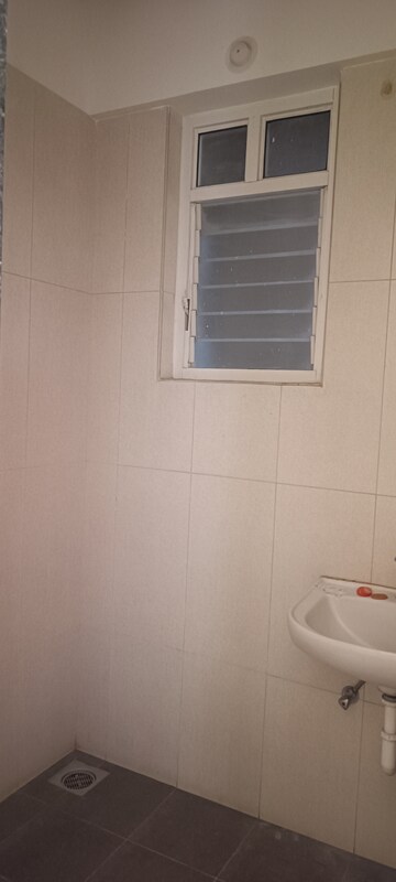 Bathroom in 1 BHK Apartment at Kolte Patil Life Republic 3 rd Avenue, Hinjewadi – for Rent