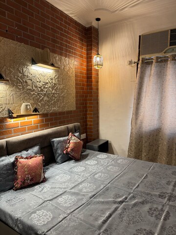 Room in 3 BHK Builder Floor at East Of Kailash – for Rent
