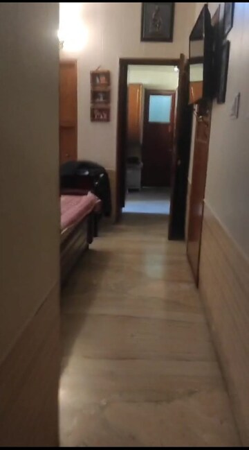 Building Lobby in 6 BHK Independent House at Dalanwala – for Sale