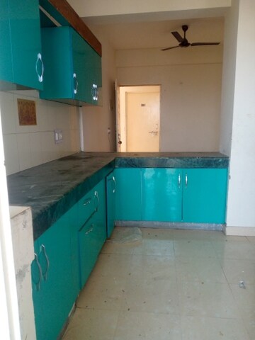 2 BHK Apartment For Rent in Sector 99a