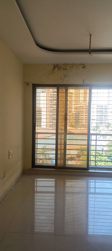 Room in 1 BHK Apartment at Amisha Empire, Mira Road – for Rent