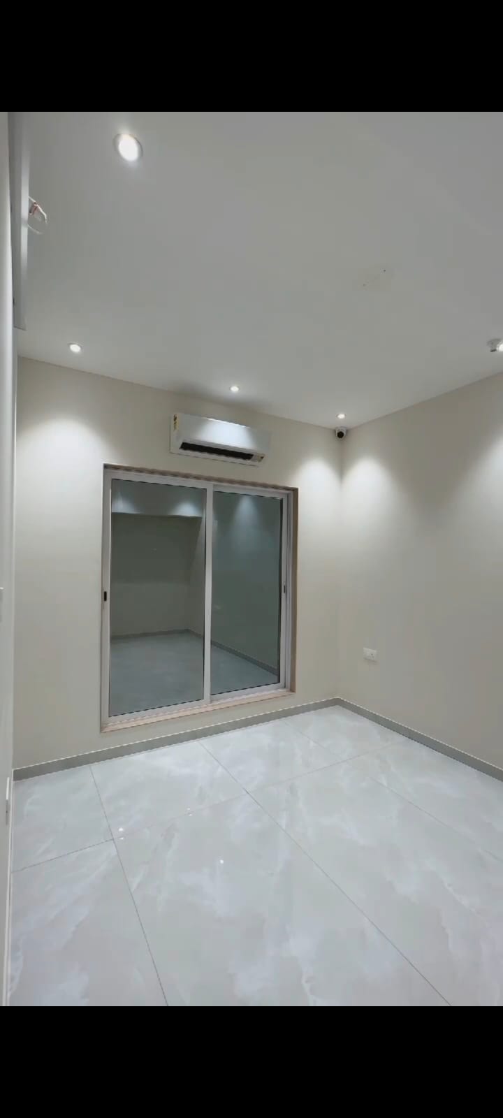 1 BHK Builder Floor For Sale in Chheda Avighna