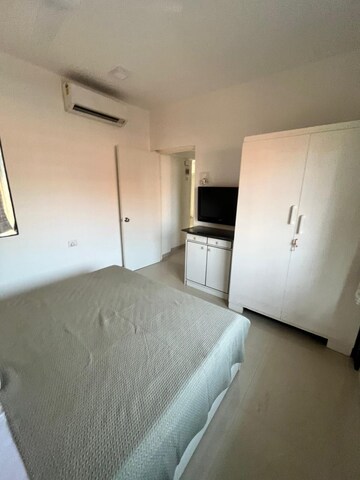 Room in 1 BHK Apartment at Advait 78 East, Kurla East – for Sale
