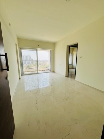Room in 2 BHK Apartment at Saheel Itrend Waterfront, Ravet – for Rent