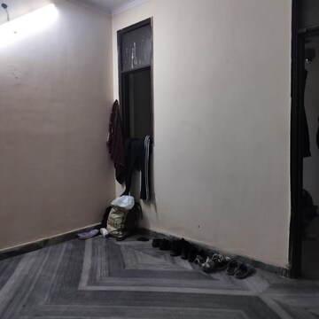 Room in 1 BHK Apartment at Palm Residency Chhatarpur, Rajpur Khurd Extension – for Rent