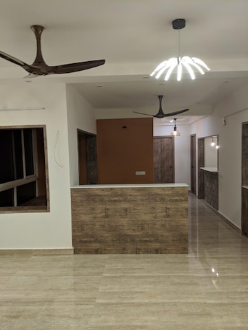 Room in 3 BHK Apartment at Prestige Monte Carlo, Yelahanka – for Rent