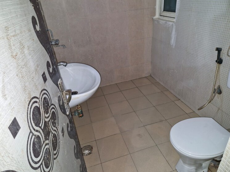 Bathroom, balaji-foster-heights 2 Bedroom 1280 Sq.Ft. Apartment In Sain Vihar Ghaziabad 8365345