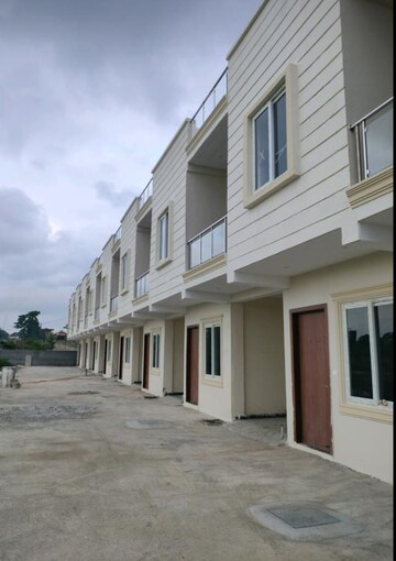 2.5 BHK Villa For Sale in Sector 10 Greater Noida