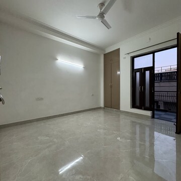 Room in 1 BHK Apartment at Risland Sky Mansion, Chattarpur – for Rent