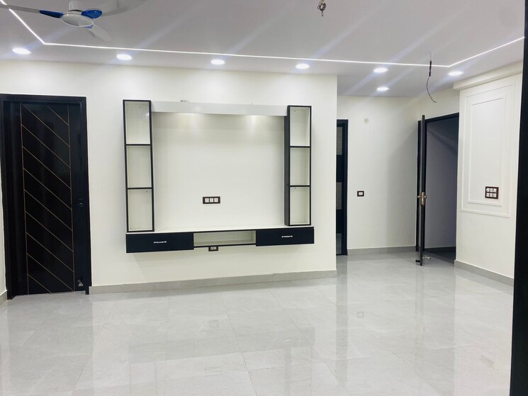 Room, burari 2.5 Bedroom 750 Sq.Ft. Builder Floor In Burari Delhi 8365402