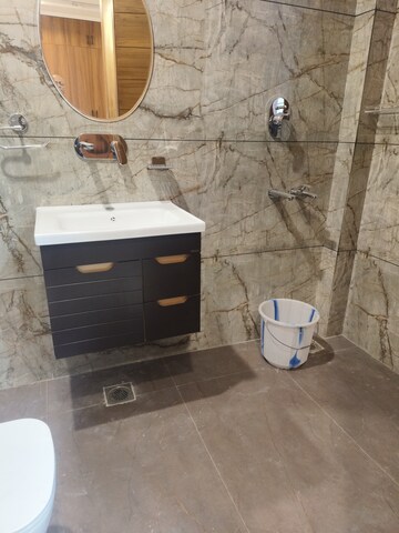 Bathroom in 2 BHK Builder Floor at Sector 16 – for Rent