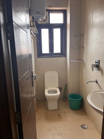 Bathroom in 1.5 BHK Builder Floor at Saket – for Rent