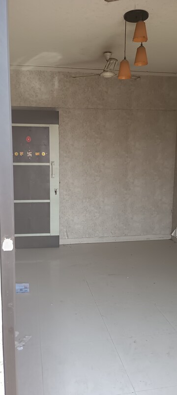 1 BHK Apartment For Rent in Tharwani Rosalie, Kalyan West