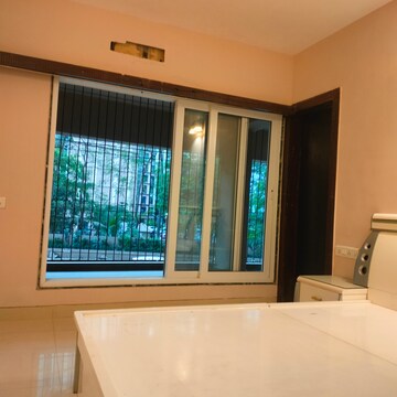 Master Bedroom in 3 BHK Apartment at Ajmera Beverly Hills and Royal Empire, Andheri West – for Rent