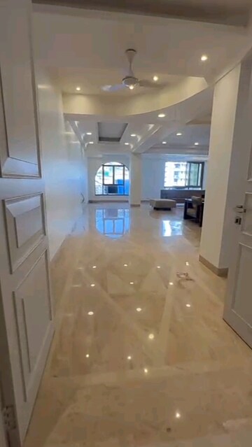 Living Room in 3 BHK Apartment at Malabar Hill – for Rent