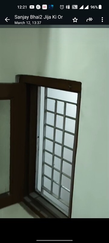 Room in 1 RK Builder Floor at New Ashok Nagar – for Rent