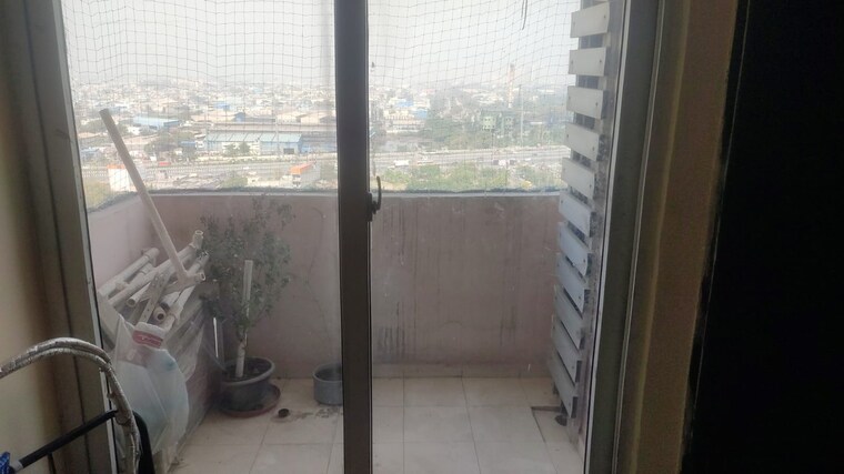 Bathroom, amrapali-empire 3 Bedroom 1330 Sq.Ft. Apartment In Sain Vihar Ghaziabad 8365581