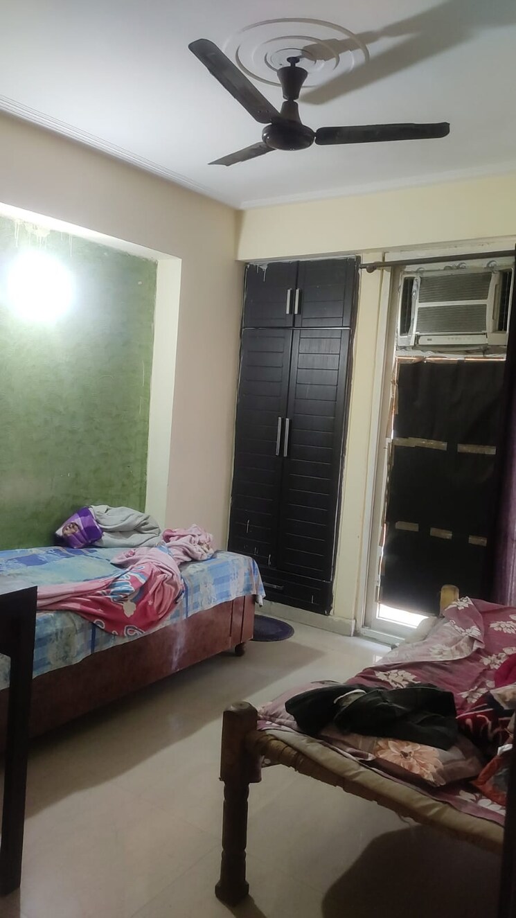 Bedroom, amrapali-empire 3 Bedroom 1330 Sq.Ft. Apartment In Sain Vihar Ghaziabad 8365581