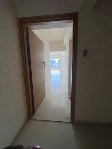 2 BHK Apartment For Rent in VJ YashOne Infinitee, Tathawade